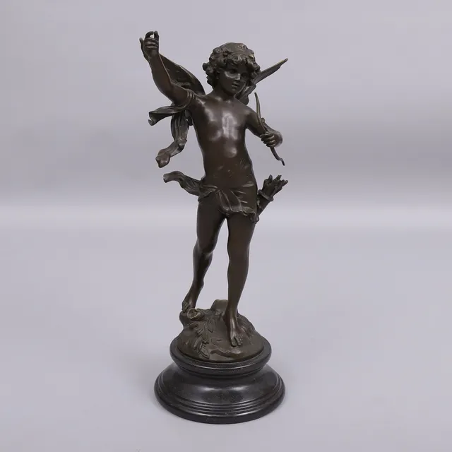 AUGUSTE MOREAU. EFTER. Amorin, skulptur, signerad i godset.