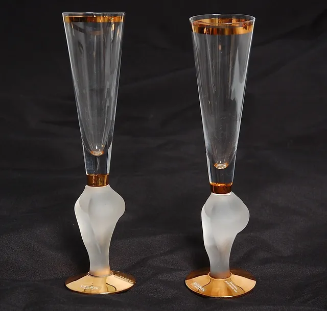 KJELL ENGMAN. Champagneglas, 1 par, " Mermaid " Kosta signerade.
