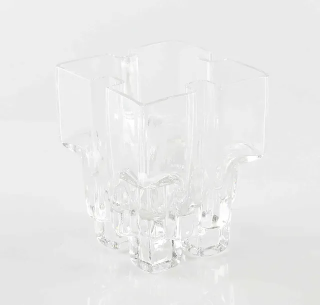 HELENA TYNELL. Vas, glas, "Paalutalo", Riihimäen Lasi, Finland, 1900-tal.
