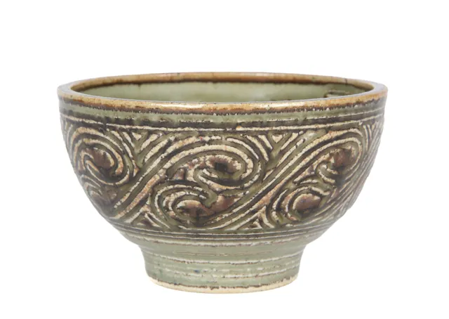 Erik Reiff for Royal Copenhagen. Stoneware bowl with ornamentation