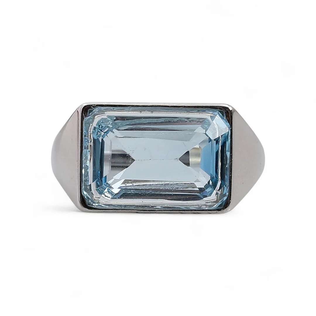 Topaz ring. — Rings — Balclis