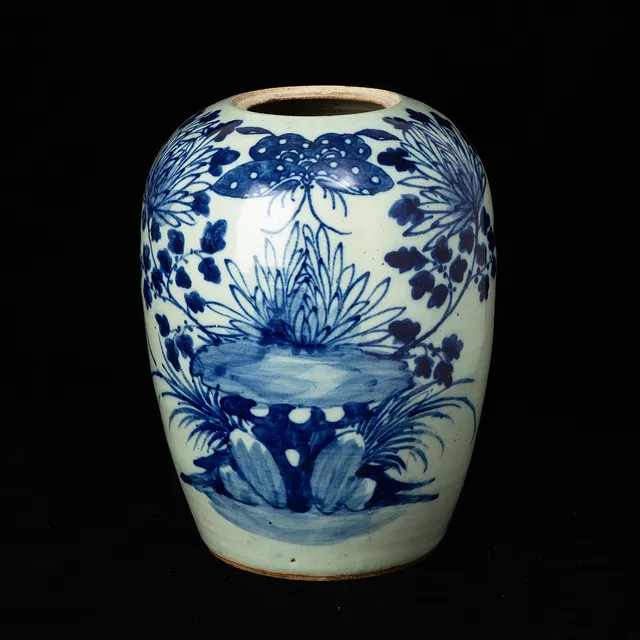 LOCKURNA, porslin, Kina, 1800-tal.