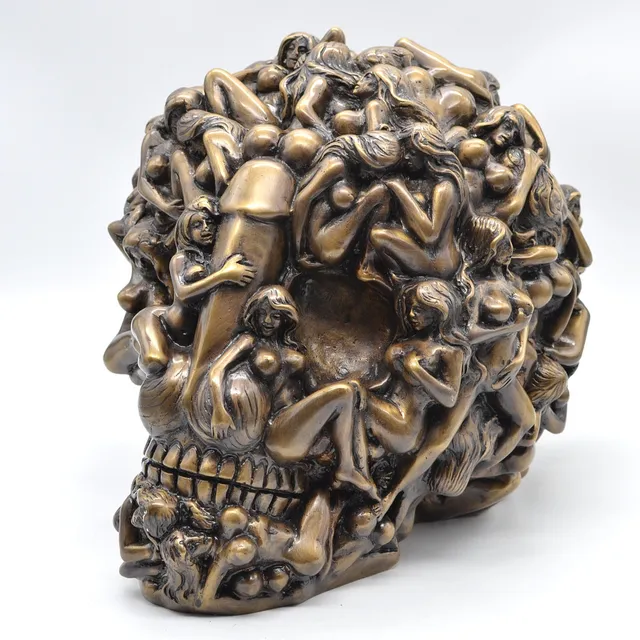 ROBBI JONES (1961). "NUDE WOMAN SKULL", SKULPTUR, MESSING (MATT BRONZIERT), UM 2010, SIGNIERT.