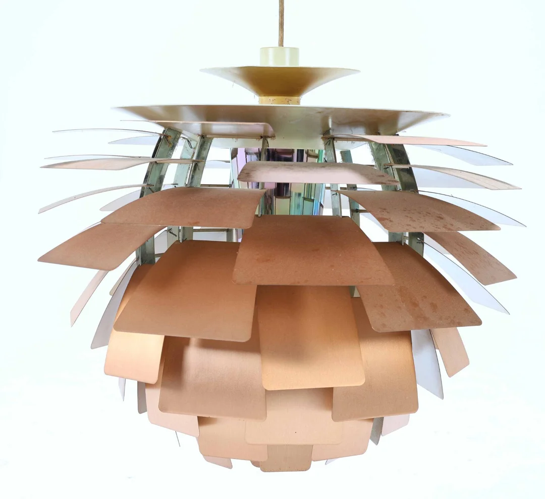 Poul Henningsen (1894-1967). Pendulum 'Koglen'. Ø 60 cm — Lamps and lighting/Pendant lights — Lauritz