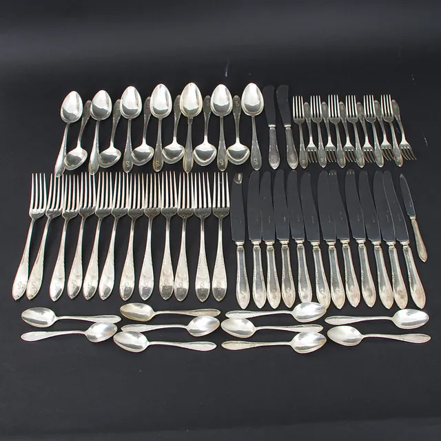 BESTICKUPPSÄTTNING, nysilver.