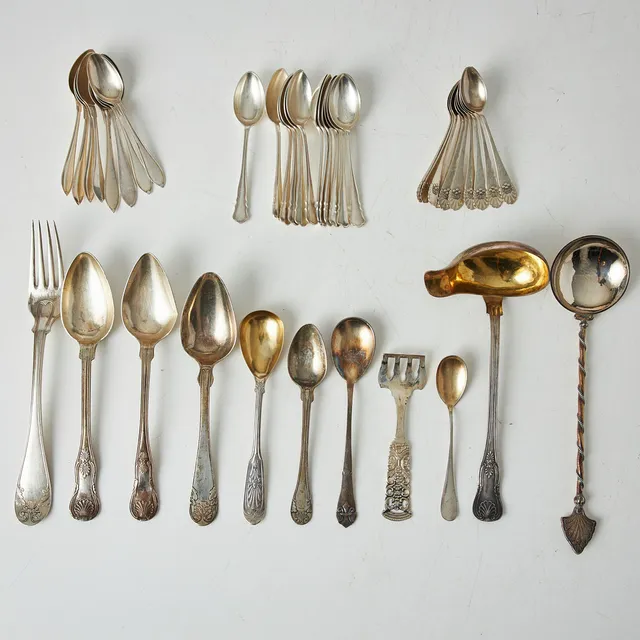 BESTICK, silver, 18/1900-tal, olika modeller samt smeder.