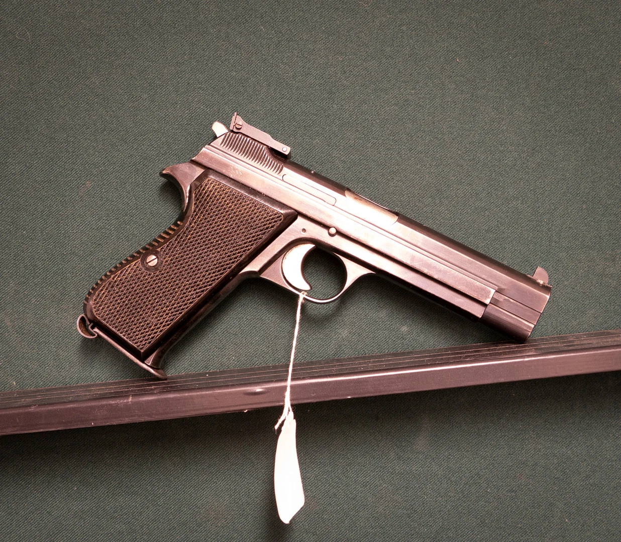 SIG Neuhausen kal. 7,65 #P50684 SE0238554. — Pistols — Mauritz Widforss