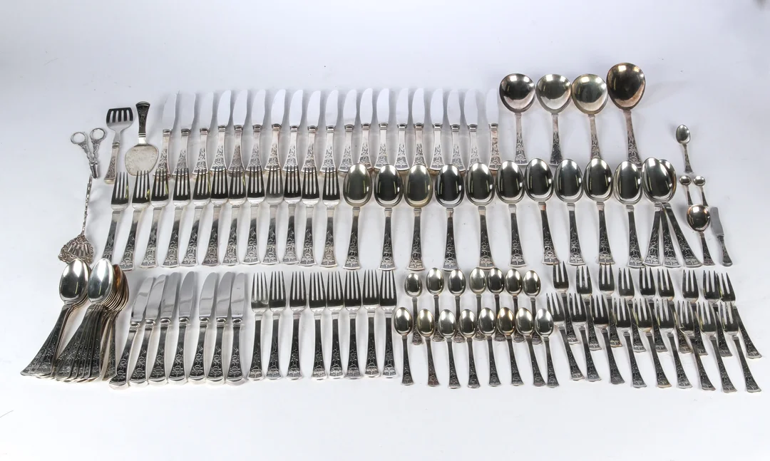 Horsens Silverware Factory. 'Orchid' silver cutlery — Silver, bronze, copper and pewter/Silver flatware — Lauritz