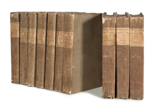 Scott, Walter — Works in 45 volumes Edinburg 1821-1824.
