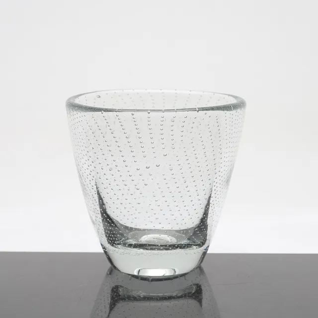 GUNNEL NYMAN. Vas, glas, Nuutajärvi Notsjö, Finland, daterad -53.