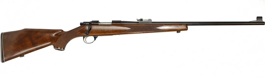 KULGEVÄR, fabrikat Sako, modell Vixen, kaliber .222R, tillv.nr 102273, se-nr SE0211941. — Rifles — Walter Borg
