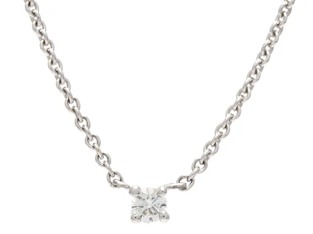 STRÖMDAHLS, collier, 18K vitguld, briljantslipad diamant 0,12 ct, ca W/SI, längd 42 cm, vikt 3,3 g, originaletui.
