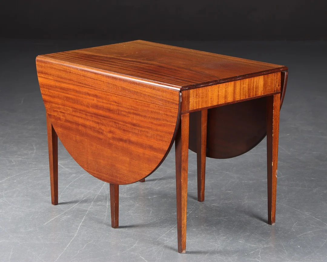 Frits Henningsen. Klapbord af mahogni — Furniture/Coffee tables, occasional tables — Lauritz