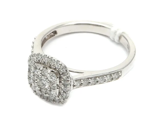 Ring 18K 3,4g Ø16½ vitguld, stämplad GHA, med diamanter 1xca.0,05ct, 4xca.0,03ct, 35xca.0,01ct