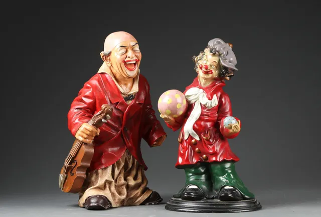 Par vintage figurer af bemalet plast (2)