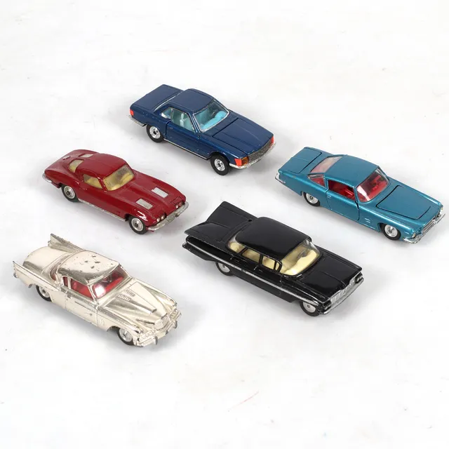 MODELLBILAR, 6 st, bl.a. "Chevrolet Corvette Stingray, nr. 310.", Corgi Toys, England.
