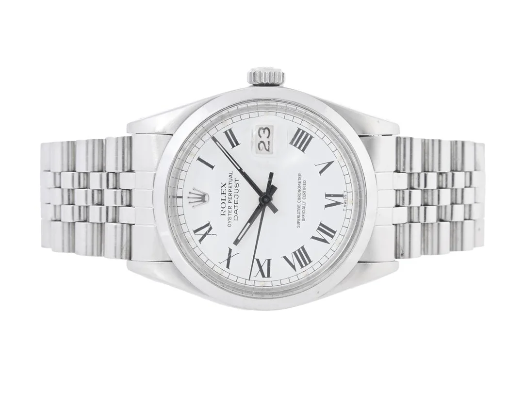 ROLEX, Oyster Perpetual, Datejust (T Swiss T), Chonometer, s.k. "Buckley Dial", Ref nr. 16000, Serie nr. 5859956, Cal 3035, Verk nr. 0315936, Boett nr. 16000, herrur, 36 mm, stål, automatisk, plexiglas, datum, skadad urtavla / visare, skadad boett (porer), Jubileelänk (1984), viklås, Ref nr. 62510H-I8/555, ca 1979. — Klockor/Rolex — Kaplans