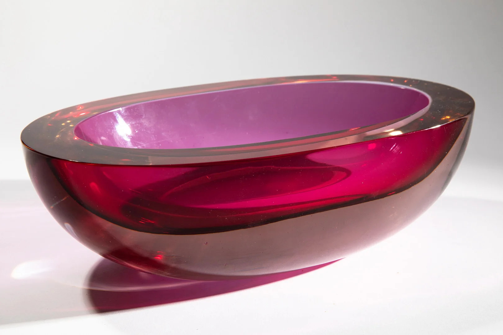FLAVIO POLI. Große Glasschale. Seguso Vetri d'Arte (83-2). — Art glass — Art and Design Auctions