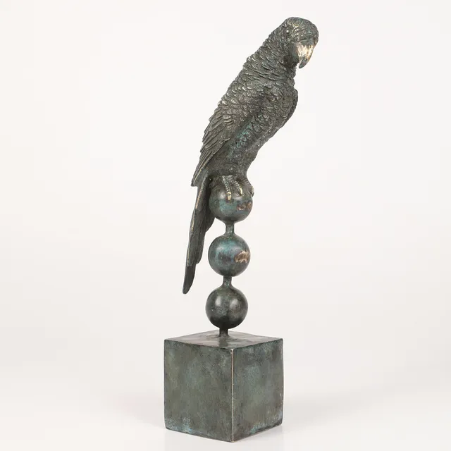 ANDREAS WARGENBRANT. Skulptur, ”Gossip”, grönpatinerad brons, gjutarstämpel och -signatur.