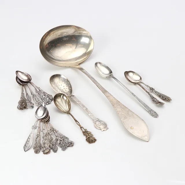 PARTI SILVER, 18 DELAR. Vikt ca 345 gram.