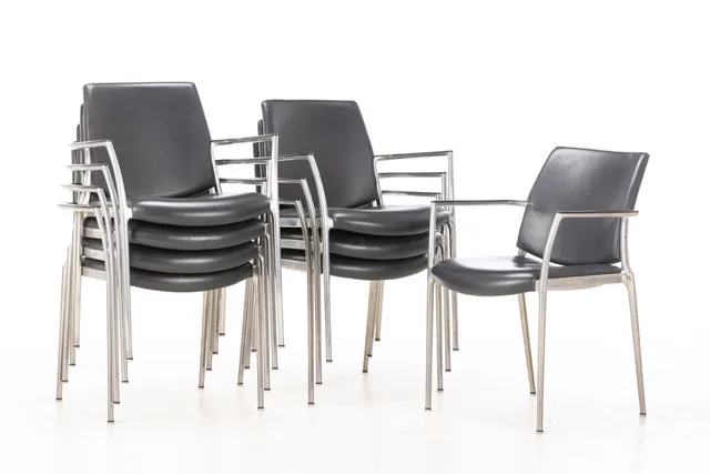 Jorge Pensi for Kusch. Set of eight chairs, model 'Cappa', (8)