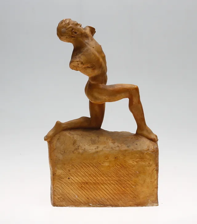 CARIN NILSON(1884-1973). TILLSKRIVEN. Skulptur, gips, osignerad.
