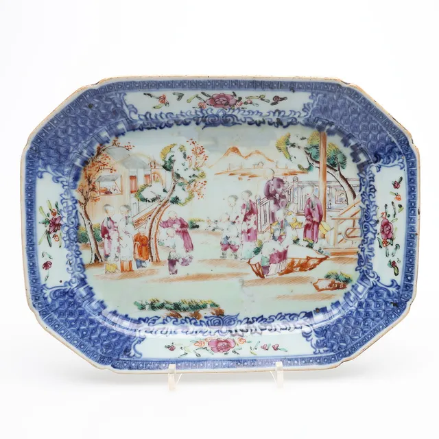 SERVERINGSFAT, Kina, famille rose, porslin med emaljmåleri, Qianlong (1736-1795).