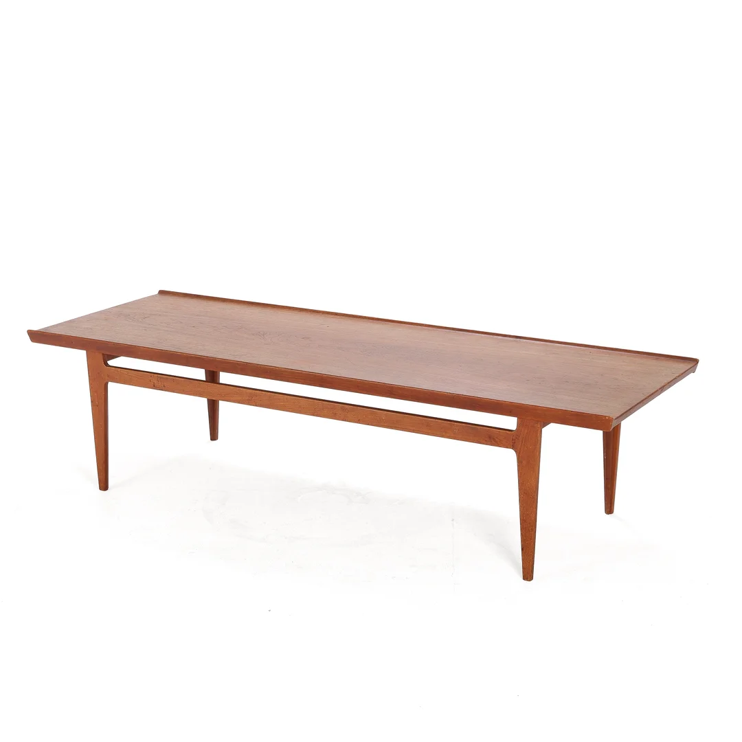 Finn Juhl. Teak coffee table, model 635 — Furniture/Coffee tables, occasional tables — Lauritz