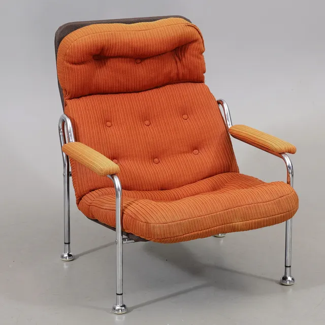 BO EIGERT. Fåtölj, "Stålbo", krom/textil, Hova, 1970-tal.