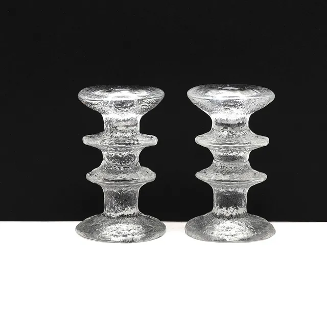 TIMO SARPANEVA. LJUSSTAKAR 2 st " Festivo" Iittala.