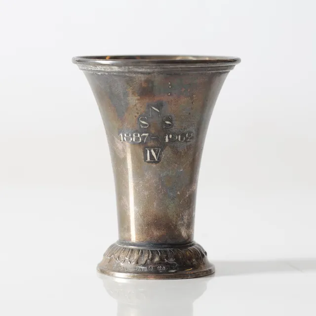 POKAL, silver, 1900-tal. Totalvikt ca 38,1 gram.