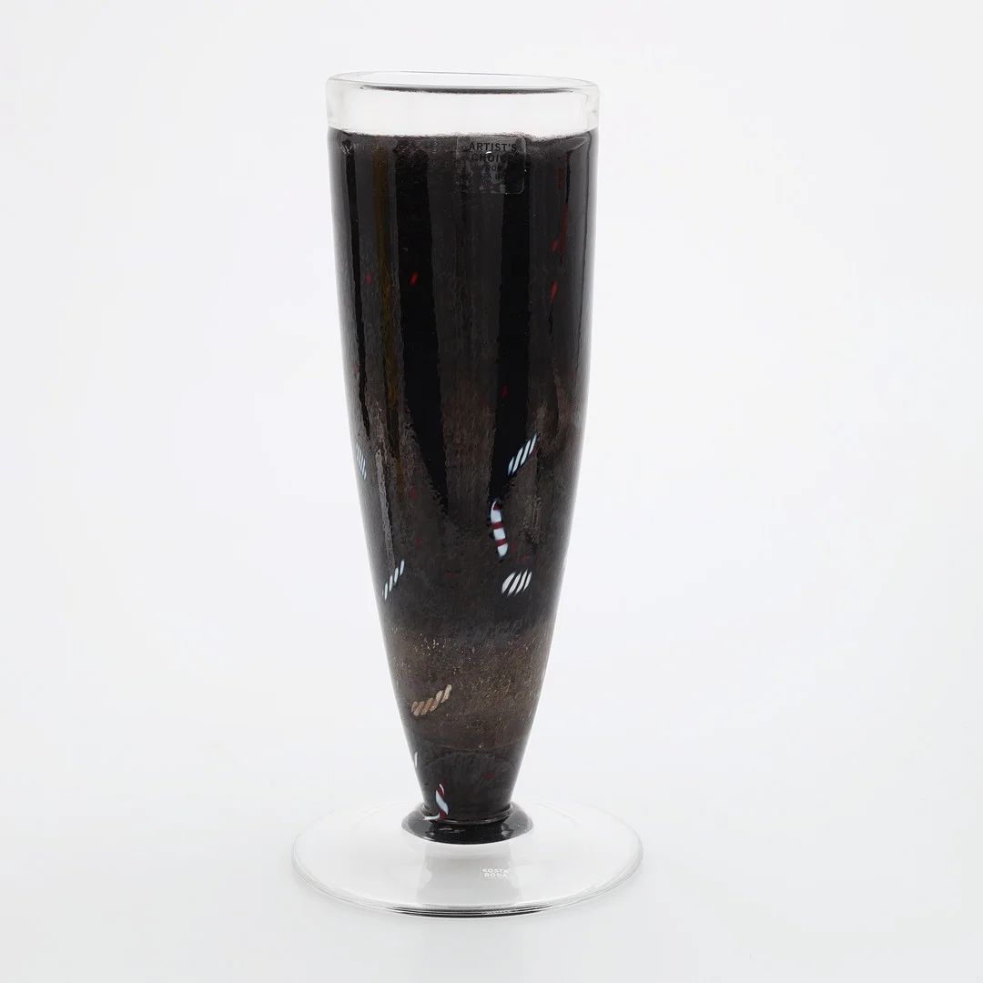 BERTIL VALLIEN. Vas, glas, "Satellite", Kosta Boda, signerad. — Other — Växjö Auktionskammare