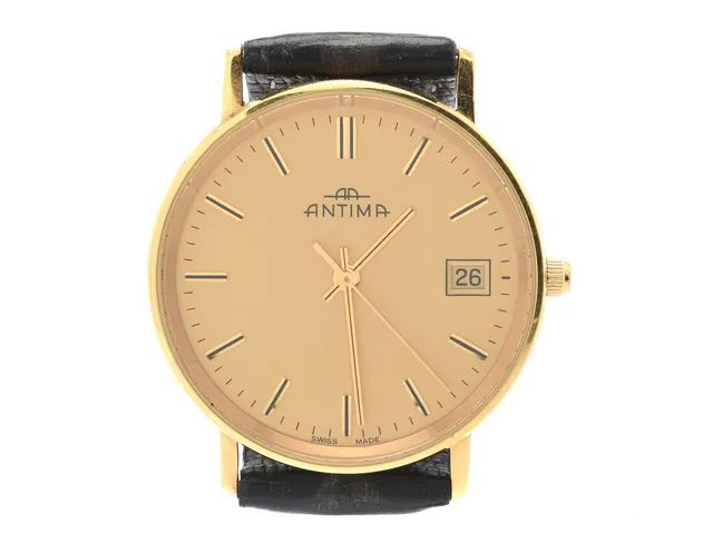 Antima, herrur, Ø32mm, 18K i boett, quartz, datum, läderband, graverad bakboett