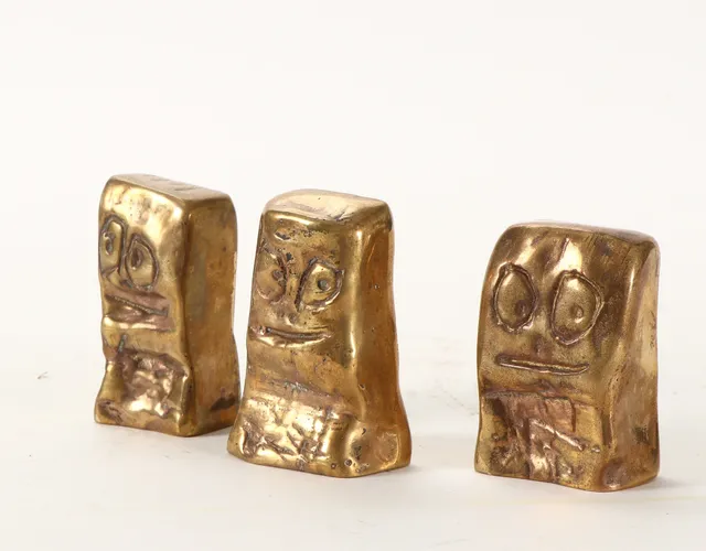 Poul Pava. The 3 bad boys. Three figures in polished brass