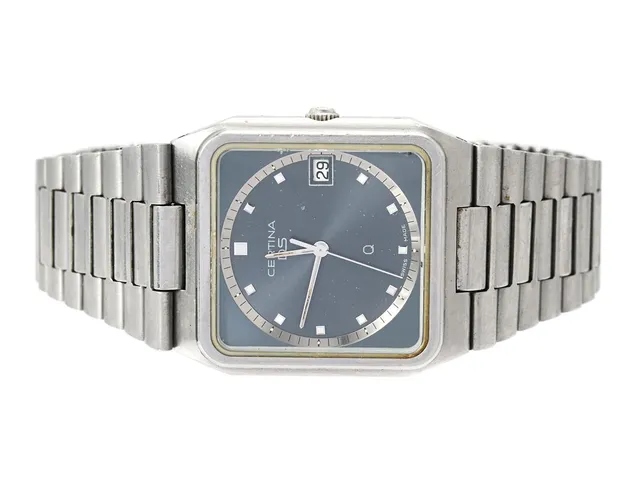CERTINA, DS, Boett nr. 113.7320.42, herrur, 30,5 x 31 (35) mm, stål, quartz (går ej), safirglas, datum, skadad urtavla, originallänk, viklås, ca 1990.