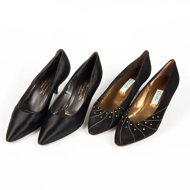 PUMPS, 2 par, siden samt mocka, Bally samt Giada, Italien.