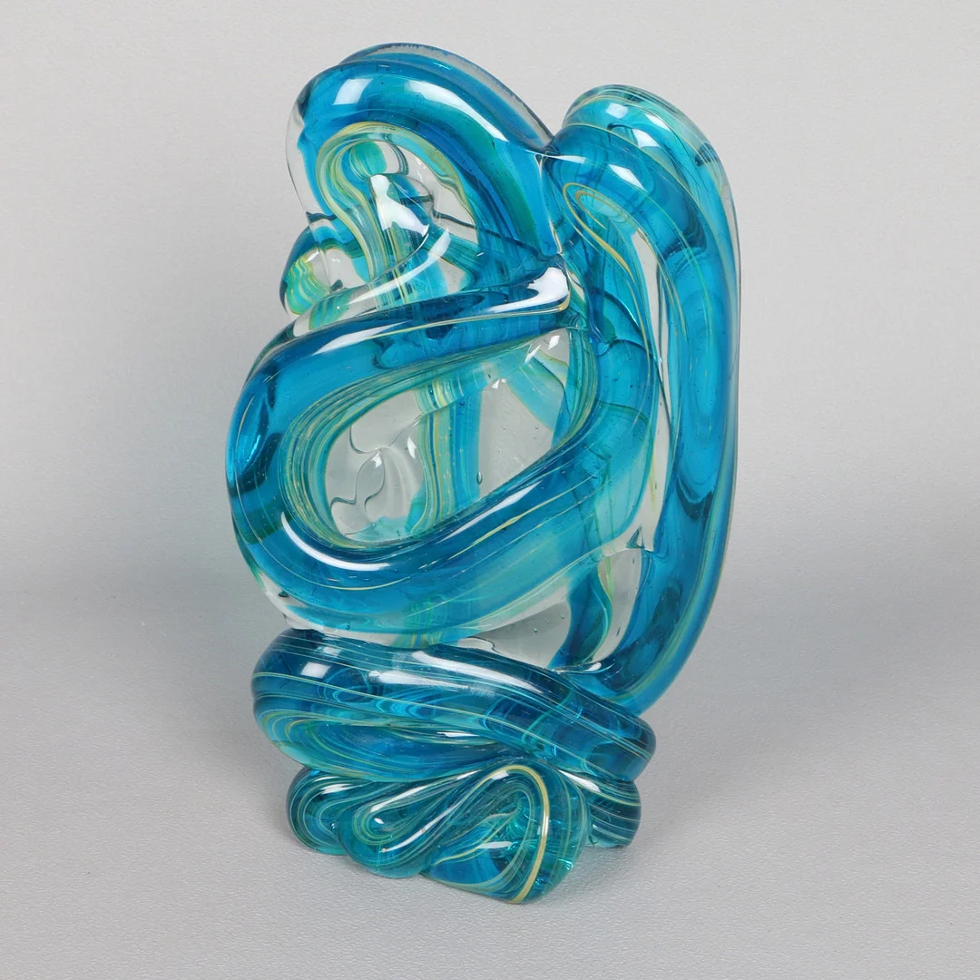 A VINTAGE MDINA GLASS FREEFORM SCULPTURE IN MALTESE BLUE AND GREEN BY MICHAEL HARRIS. — Art glass — Bishop & Miller