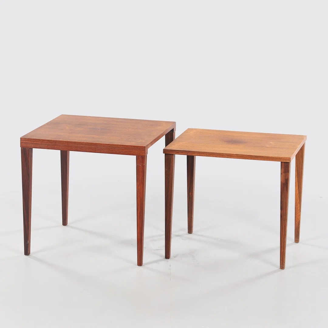SATSBORD, 2 delar, Erling Torvits för Heltborg Möbler, Danmark, 1960-tal, fanerad i jakaranda. — Tables — Stockholms Auktionsverk Helsingborg