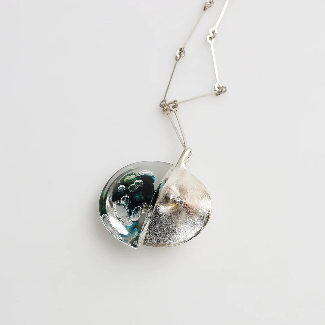 BJÖRN WECKSTRÖM. f 1935, halsband "Kilimanjaro", Lapponia, Finland, 1999. — Necklace — Auktionsverket Engelholm