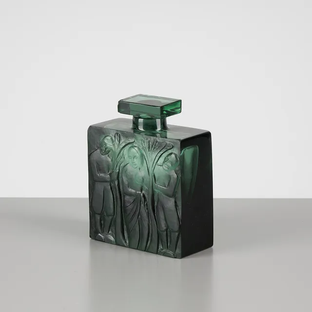 GUNNEL NYMAN. FLASKA, grönt glas.