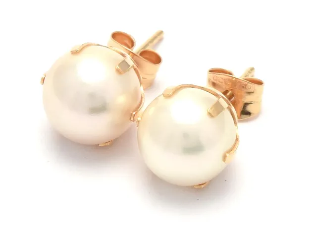 Pärlörhängen 1 par 18K 2,0g Ø6mm