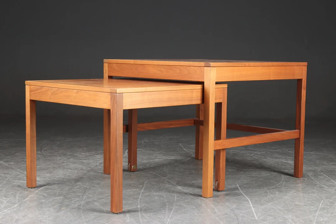 Børge Mogensen. Indskudsborde af teak (2) — Furniture/Coffee tables, occasional tables — Lauritz
