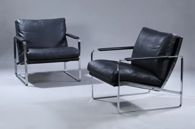 Preben Fabricius for Walter Knoll. A pair of lounge chairs, Model 710, Conversation Chair (2)