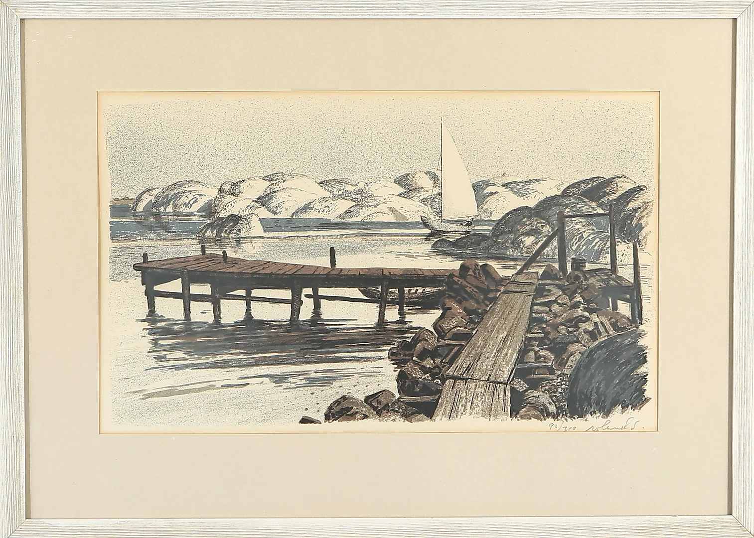 ROLAND SVENSSON. Litografi, skärdgårdsmotiv, signerad och numrerad. — Engravings & Prints — Auktionshuset Kolonn