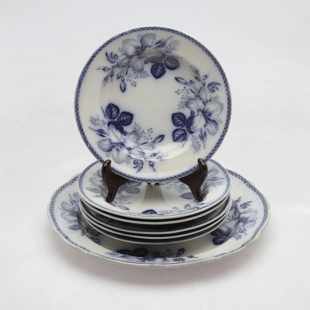 SERVISDELAR, 7 st, flintgods, "Lilium", Gustavsberg, 18-/1900-tal. — Tableware — Gomér & Andersson Norrköping