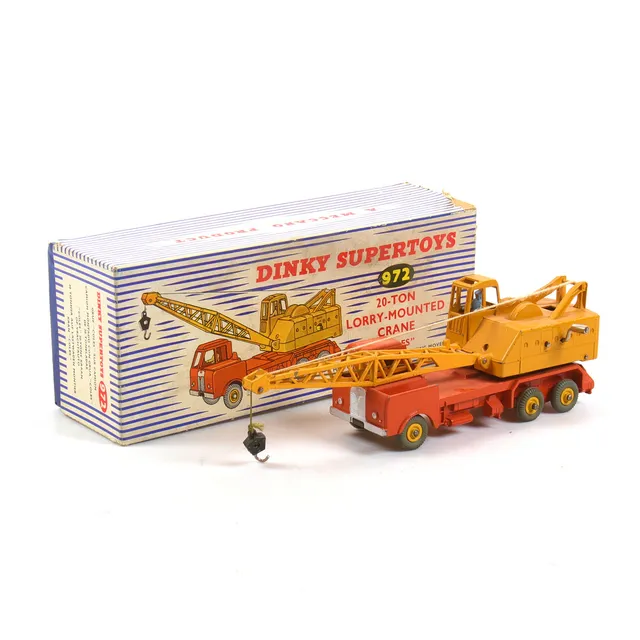 MODELLBIL, plåt, Kran lastbil, "20-ton lorry mounted crane". Nr 972, Dinky Toys, England. Med originalkartong.
