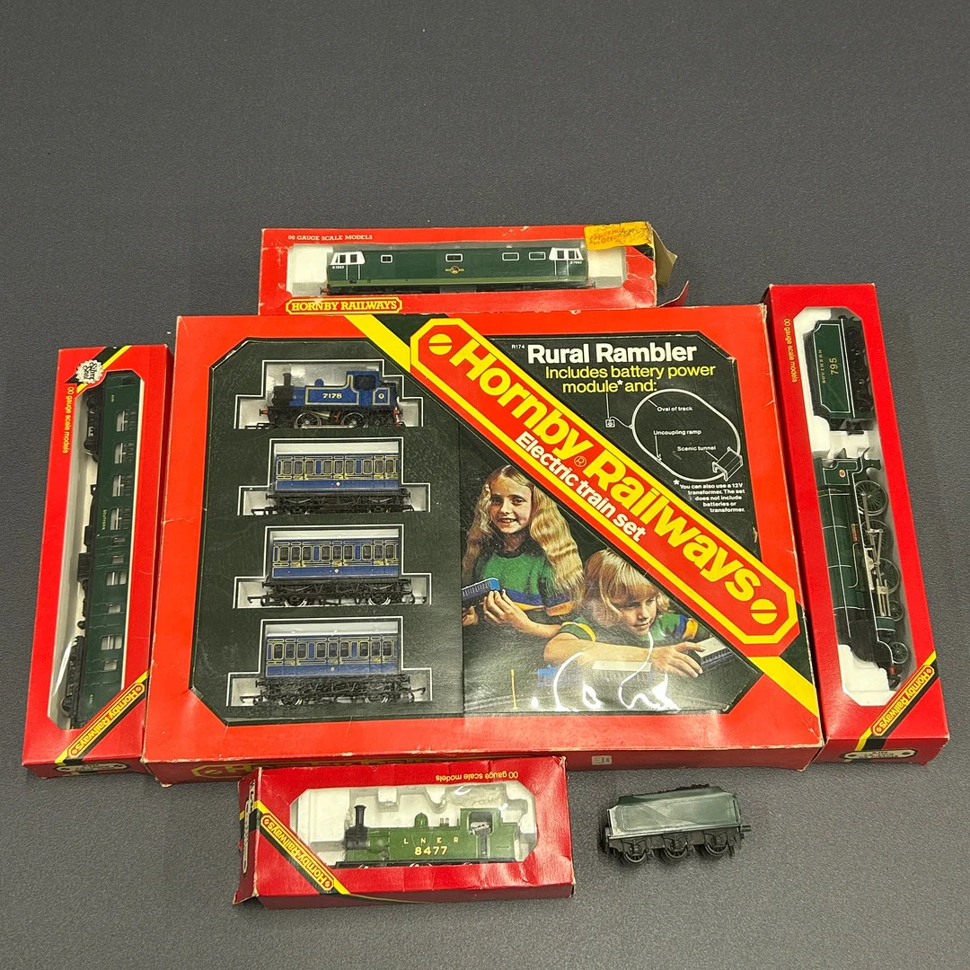 HORNBY RAILWAYS ITEMS. — Model railways — Chalkwell Auctions