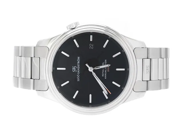 SJÖÖ SANDSTRÖM, Royal Steel, "Annual Edition 2022 Pippi", Cal SS G7 (SW 300-1), Ref nr. SS-1841-2022, herrur, 41 mm, stål, automatisk, safirglas (nagg), datum, originallänk, viklås, cert, november 2022, box, ytterkartong. Limiterad men ej numerard i 86 exemplar.