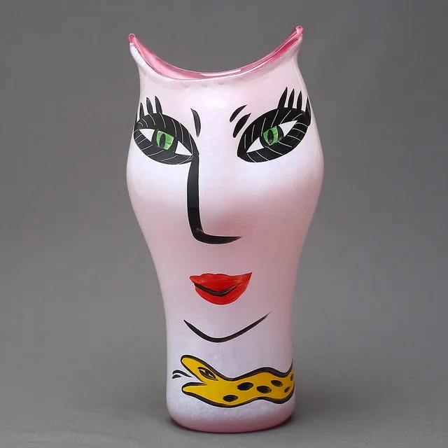 ULRICA HYDMAN-VALLIEN. Vas, glas, "Open Minds", Kosta Boda.