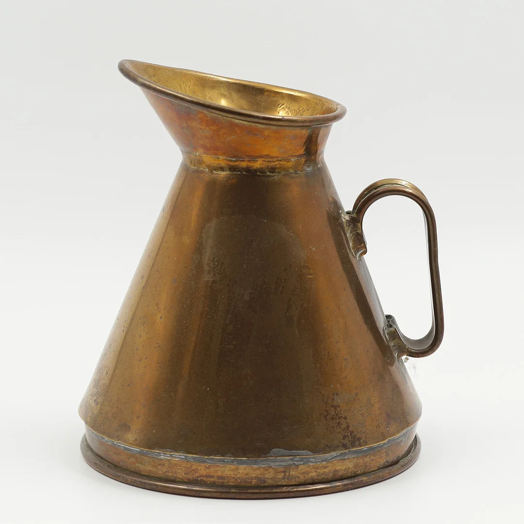KANNA, MÄSSING. — Pewter, Brass & Copper — Auktionskammaren Sydost Kalmar